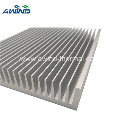 Kylfläns i aluminiumprofil